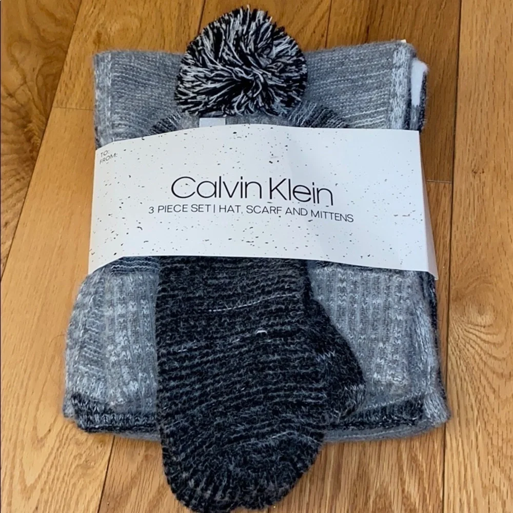 NWT Calvin Klein scarf, hat, mittens set